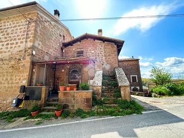 3 LOCALI A VETRALLA