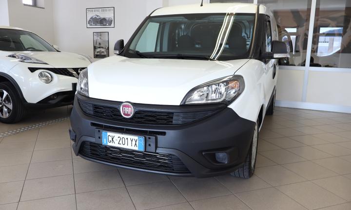 FIAT DOBLO' CARGO MAXI 3 POSTI 1.6 MJET 105 CV BUS