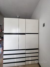 mobile bianco