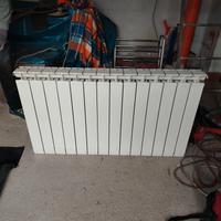 radiatore 14 elementi in alluminio 7€ a elemento