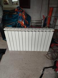 radiatore 14 elementi in alluminio 7€ a elemento