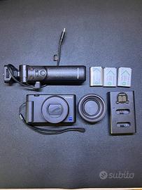 Sony ZV-1 + Grip + 3 Batterie + Caricatore + Grand