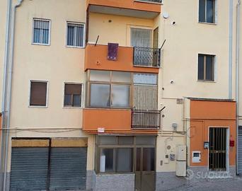 Appartamento 80 mq calpestabili con box auto