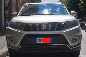 suzuki vitara ibrida 2023