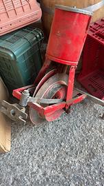 Seminatrice Zilli Trainata 8 Litri