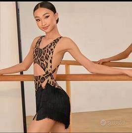 abito da ballo latino con stampa leopardata 
