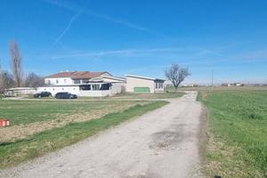 Terreno di 8000 m² a Parma