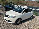 lancia-ypsilon-1-2-69-cv-5-porte-gold-2017