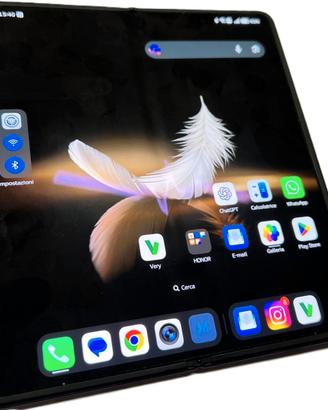 Honor Magic V3