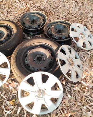 Cerchi in ferro 14 polo 6r