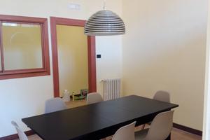 Camere arredate per studenti e lavoratori