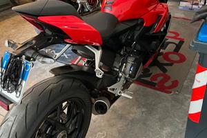 Ducati Streetfighter V2