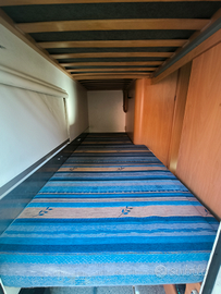 Camper mansardato Challenger Genesis 33