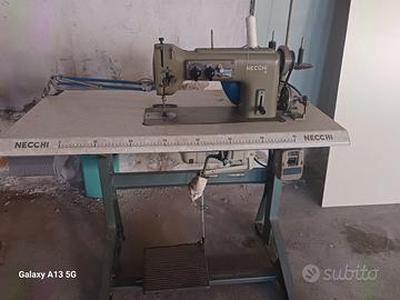 Macchina da cucire Necchi