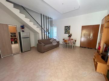 2 LOCALI A POMIGLIANO D'ARCO