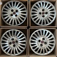 4 cerchi ferro fiat grande punto r15 ft003005