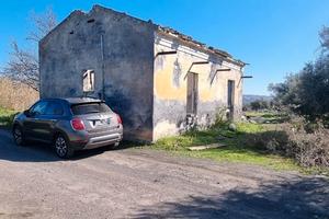 Terreno Con Casa Zona Palazzolo