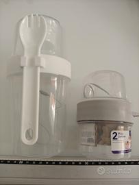 2 contenitori per yogurt, cereali, frutta, riso