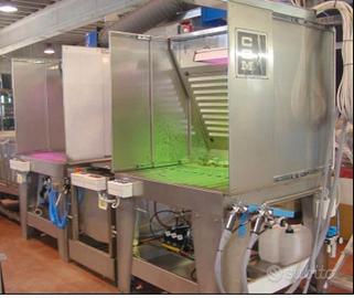 Impianto CND a liquidi penetranti fluorescenti