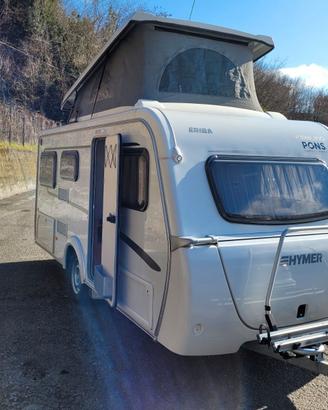 Caravan Eriba Feeling 425 con tetto sollevabile