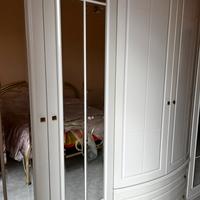 Armadio con specchio