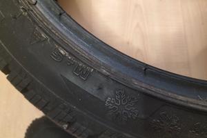 4 gomme invernali  usate un anno solo
