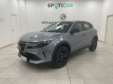 Alfa Romeo Junior Ibrida My25 Ibrida 1.2145cv...