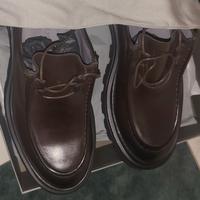 Mocassini 43 trattabile.