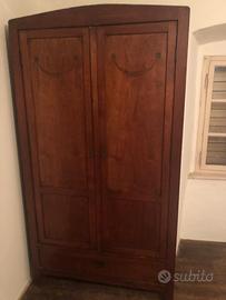 Armadio in legno