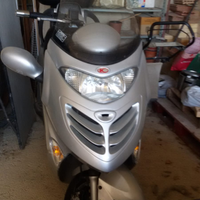 Scooter KYMCO GRAN DINK 150