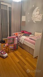 armadio e letto singolo