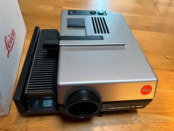 Proiettore diapositive