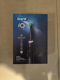 Oral-B Spazzolino Elettrico iO 5n Nero

