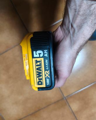 Batteria Dewalt 18V 5Ah