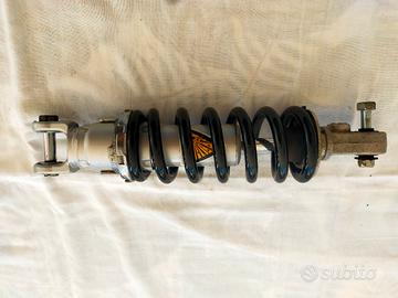 mollone centrale Yamaha MT 09 