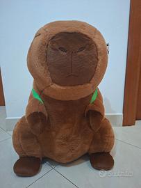 Peluche capybara