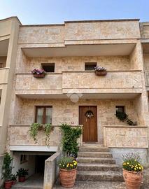 VILLA SINGOLA A LATIANO