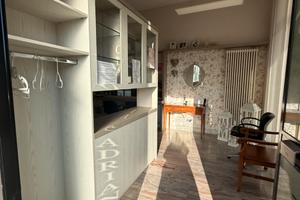 Arredi Parrucchiere - Intero o Mobili Singoli