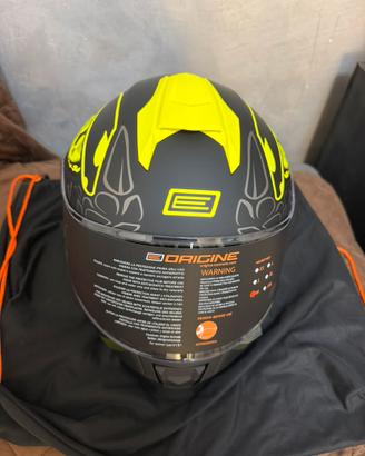 Casco da moto nuovo