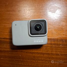 GoPro hero 7 white