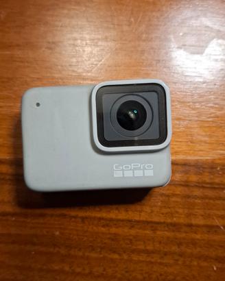 GoPro hero 7 white