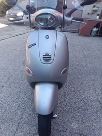 Vespa Et4 150