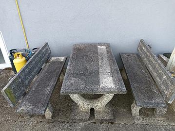 Tavolo e panche da esterno 