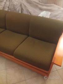 divano rustico in legno