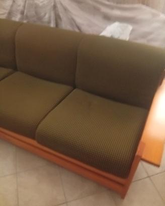 divano rustico in legno