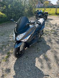 Yamaha T-Max 500