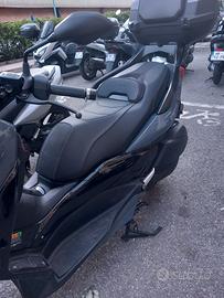  scooter xmax 300