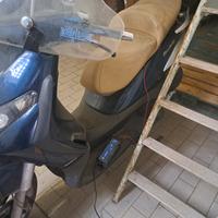 Piaggio Beverly 250 - 2004