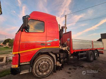 VOLVO 3 ASSI CON GRU BONFIGLIOLI 15000LS3 