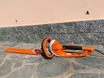 Tosasiepi elettrico STIHL HSE 61